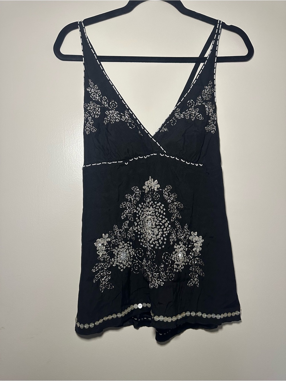 bebe Black Embroidered V-Neck Camisole - Picture 1 of 4